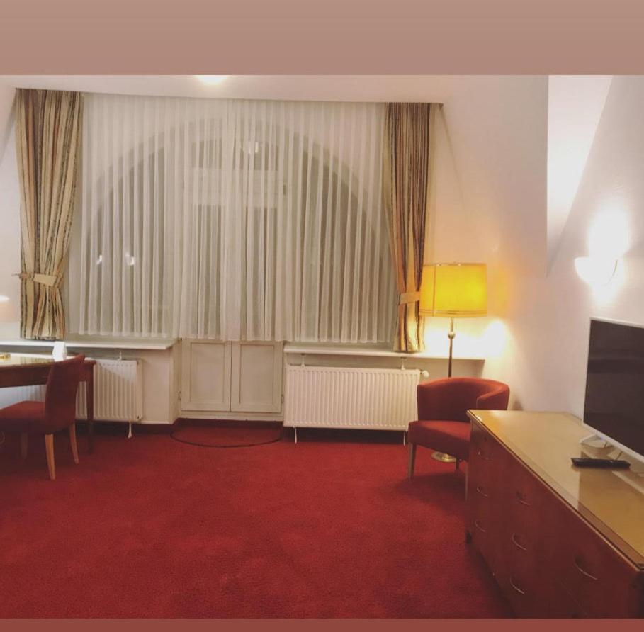 ליבק Hotel Kaiserhof Deluxe מראה חיצוני תמונה